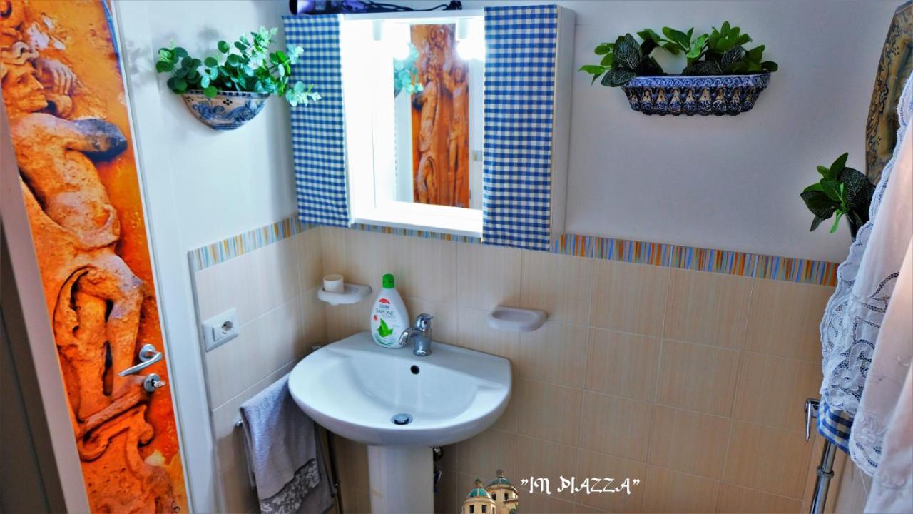 In Piazza Bed and Breakfast Mazara del Vallo Esterno foto